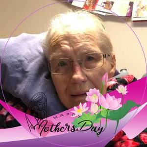 Meet your Posher, Kimberly